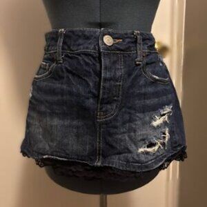American Eagle Distressed Denim Mini Skirt - Size 4 - Lace Trim Y2K Style
